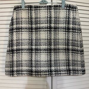 LOFT Black and White Plaid Skirt